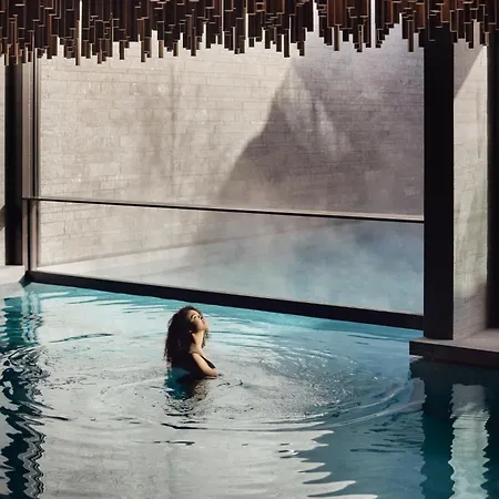 Six Senses فندق 5*