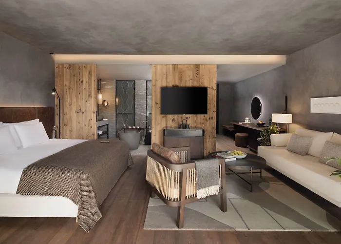 Отель Six Senses 5*