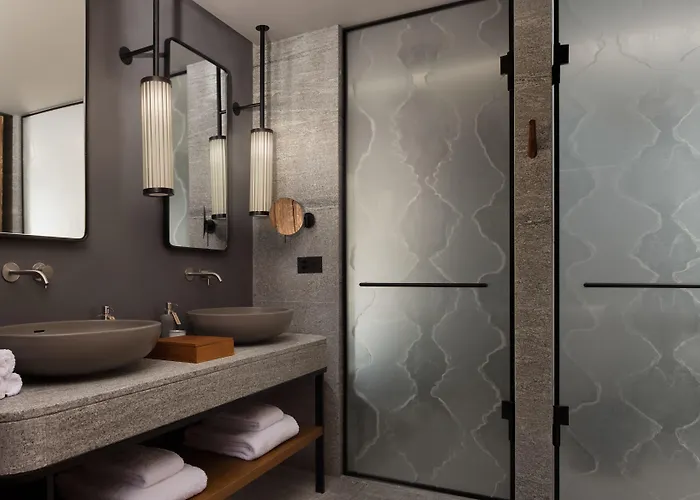 Six Senses Отель 5*